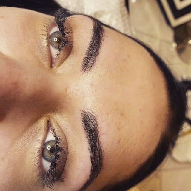 Microblading and shading with Hundreds of Hairstroke Implant with these beautiful babe second visit.😘